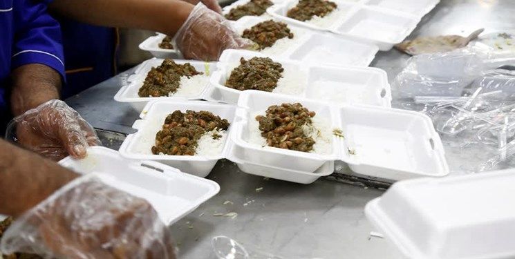 توزیع بیش از ۵۶ هزار پرس غذای گرم بین مددجویان کمیته امداد