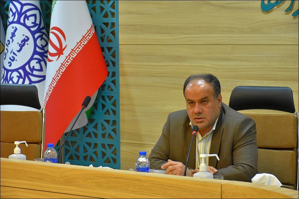 آیا شهردار نجف آباد قربانی بازی های سیاسی خواهد شد؟ آیا شهردار نجف آباد قربانی بازی های سیاسی خواهد شد؟