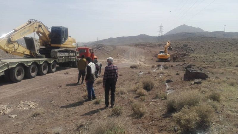 آغاز عملیات اجرایی طرح آبرسانی به مجتمع ۲۳ روستایی لای سیاه در شهرستان نایین آغاز عملیات اجرایی طرح آبرسانی به مجتمع ۲۳ روستایی لای سیاه در شهرستان نایین
