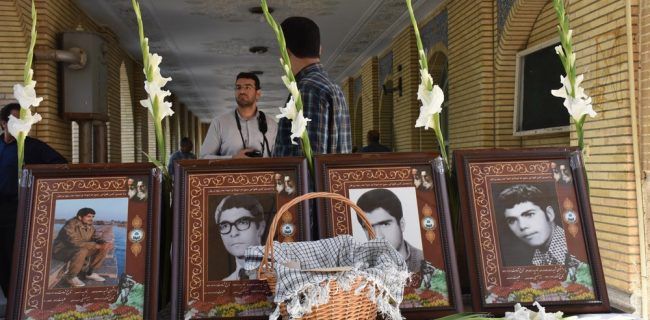 تجدید میثاق با دو شهید دفاع مقدس در دانشگاه علوم پزشکی اصفهان