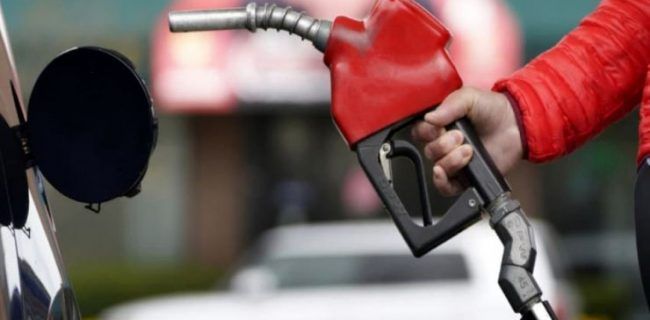 تغییر سهمیه‌ بندی و افزایش قیمت بنزین شایعه است