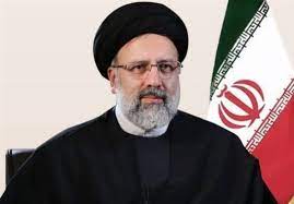 صادرکنندگان، افسران و سربازان جنگ تحریمی علیه کشور هستند