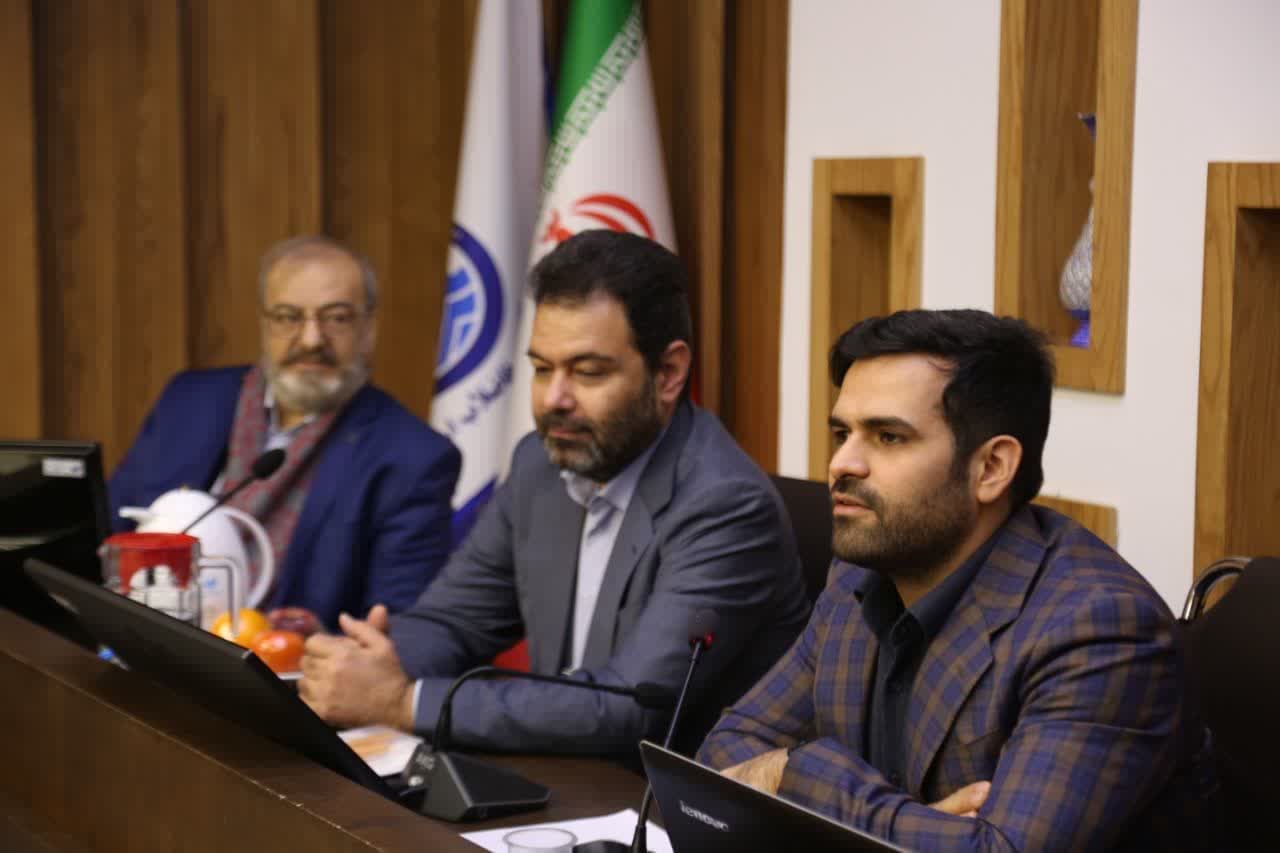 لزوم استفاده از ظرفیت مسئولیت اجتماعی نهادها و موسسات بزرگ در فرهنگ سازی مدیریت مصرف آب