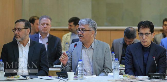اعتبار ۵۲ همتی بهره برداری از طرح انتقال آب به اصفهان تامین شود