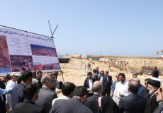 آغاز عملیات لولهگذاری انتقال آب دریای عمان به شرق کشور آغاز عملیات لولهگذاری انتقال آب دریای عمان به شرق کشور
