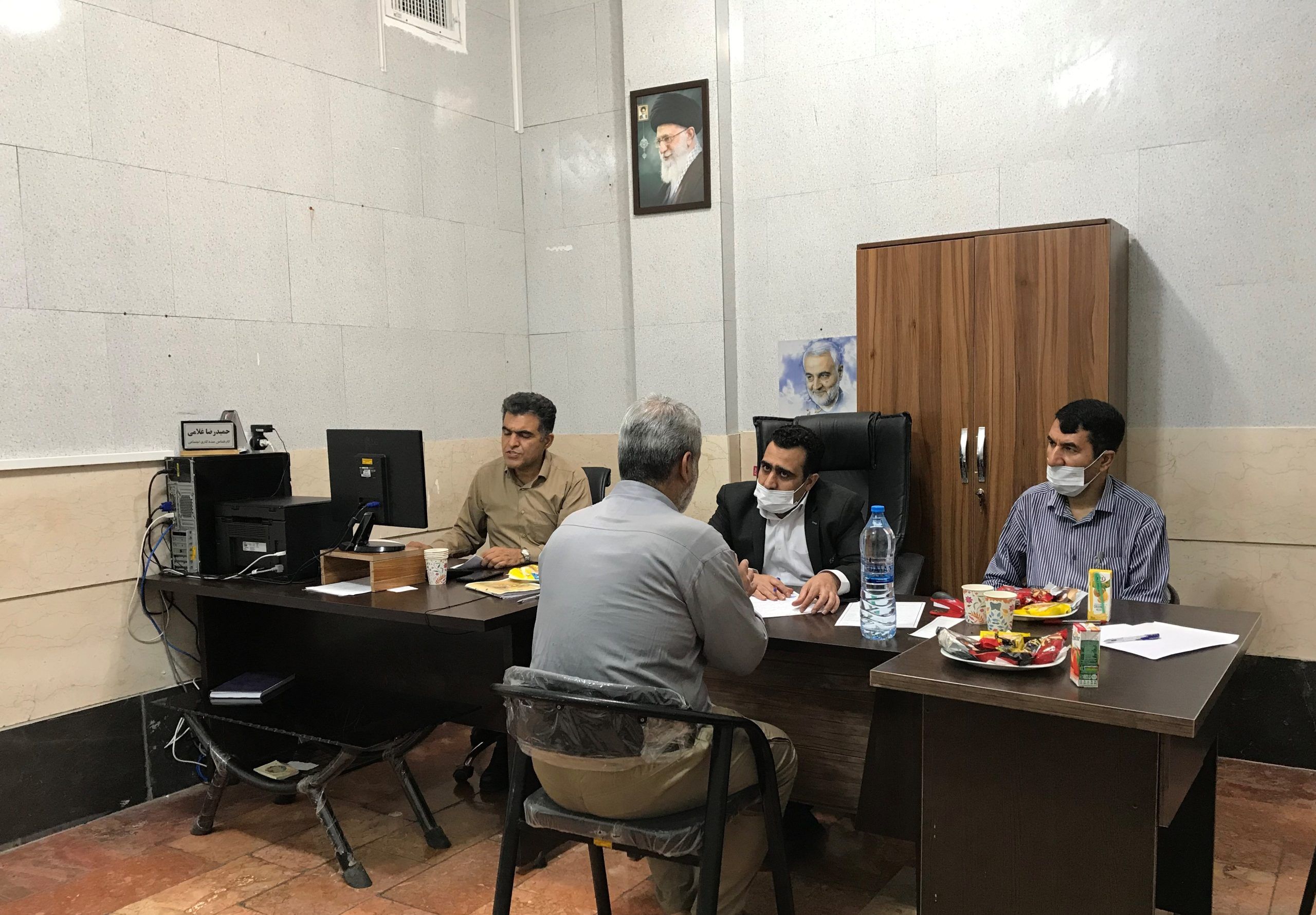 اصفهان ۱۵۶ زندانی مهریه دارد