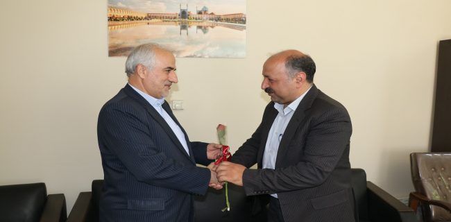 دیدار مدیر مخابرات اصفهان با کارکنان مدیریت فناوری اطلاعات