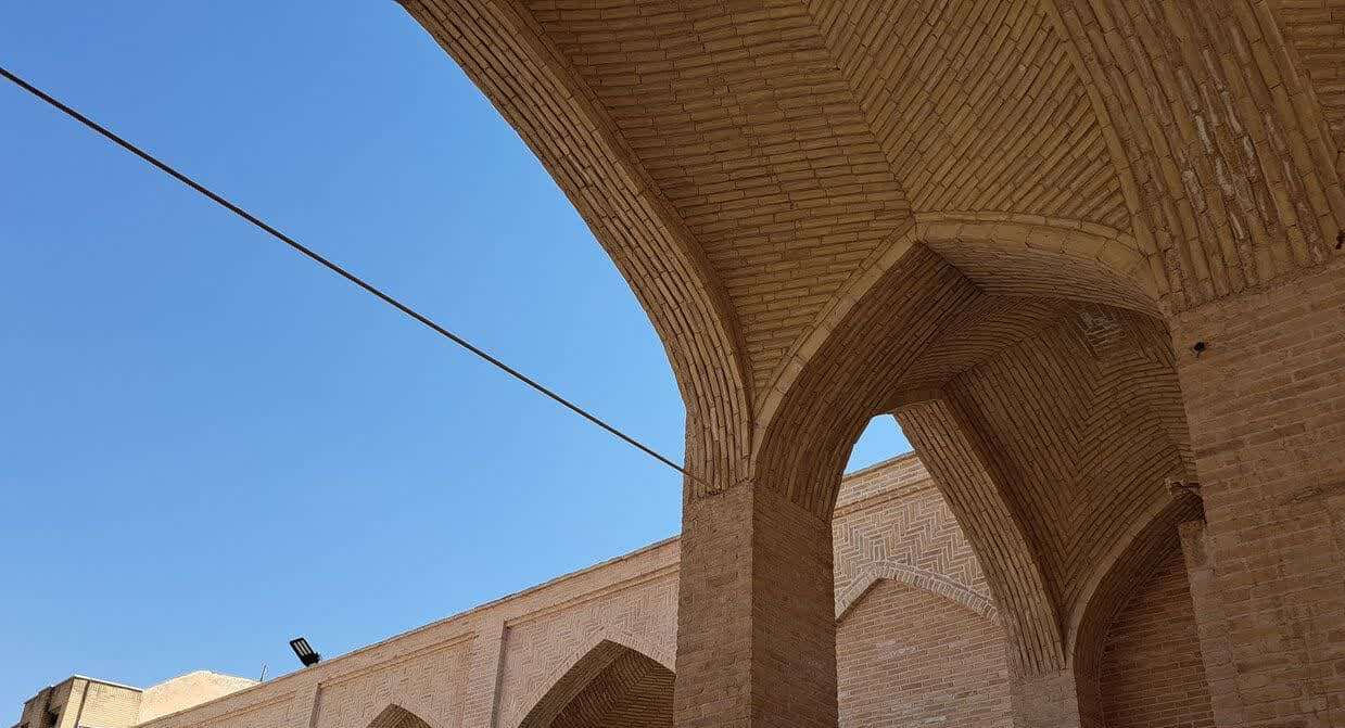 بهره برداری از تکیه گلبندان در هجدهمین ایستگاه
