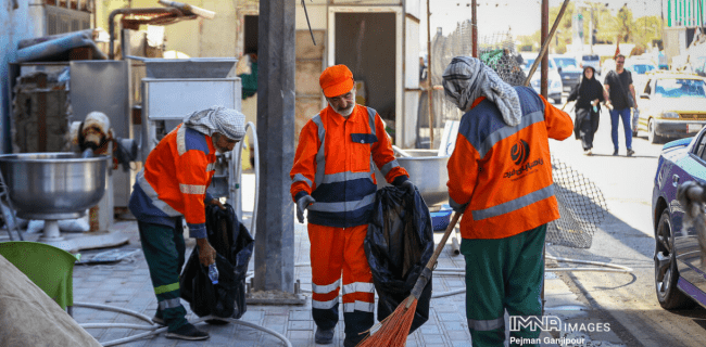 نظافت ۲ میلیون و ۵۲۰ هزار متر مربع از معابر کربلا توسط خادمان اصفهانی