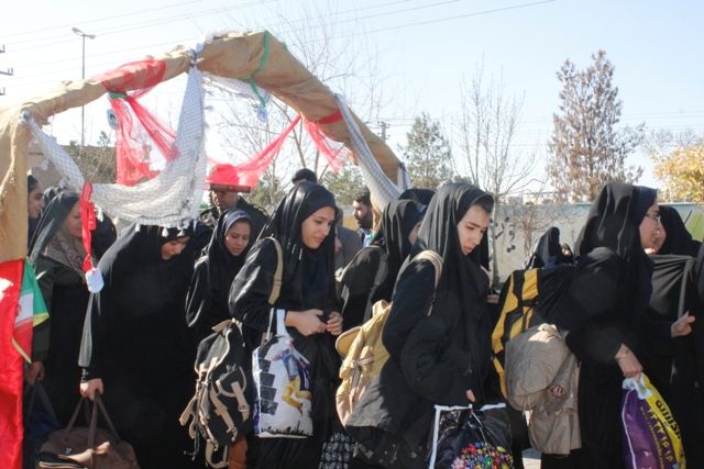 اعزام بیش از ۶ هزار دانشآموز دختر اصفهانی به اردوی راهیان نور اعزام بیش از ۶ هزار دانشآموز دختر اصفهانی به اردوی راهیان نور