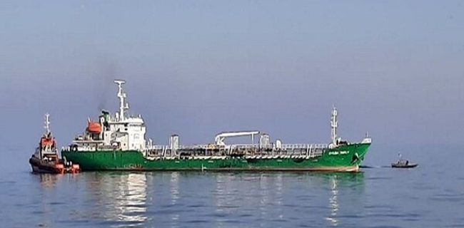 سپاه دو کشتی با ۴.۵میلیون لیتر سوخت قاچاق در خلیج‌فارس را توقیف کرد