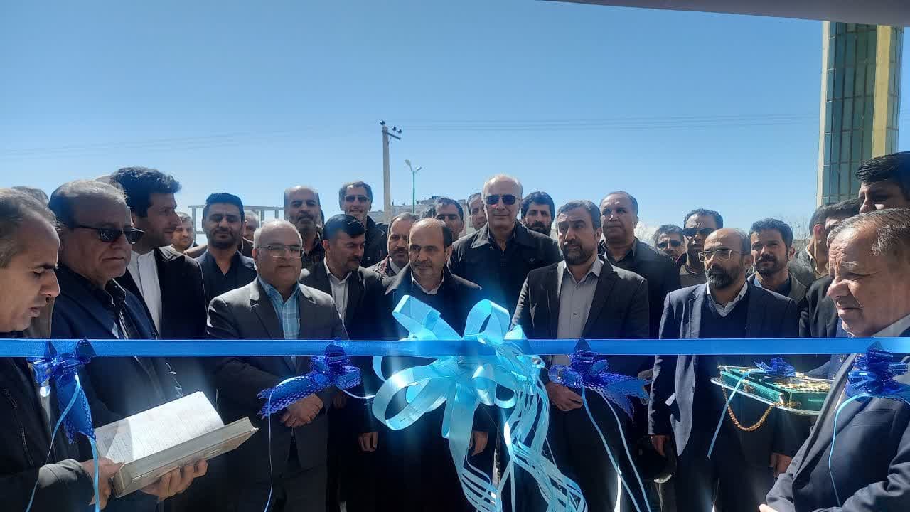 ۷۰ پروژه خدماتی و اقتصادی در شهرستان سمیرم افتتاح شد