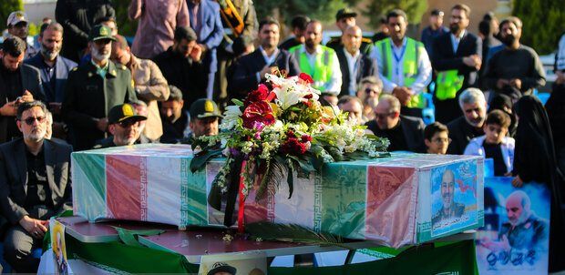 مراسم تشییع پیکرمطهرسردار شهید محمدرضا زاهدی در اصفهان