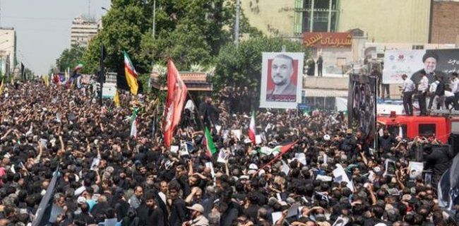 پیکر مطهر رئیس جمهور شهید برای تشییع و تدفین به مشهد منتقل شد