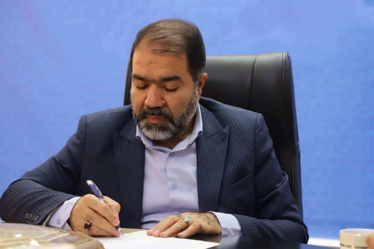 پیام تسلیت استاندار اصفهان در پی درگذشت هوشنگ حریرچیان پیام تسلیت استاندار اصفهان در پی درگذشت هوشنگ حریرچیان