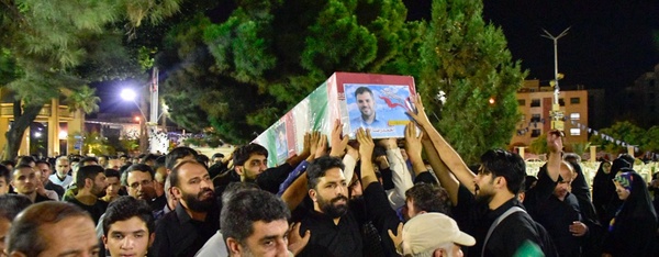 پیکر شهید «افشاری» امروز در گلستان شهدای اصفهان به خاک سپرده میشود پیکر شهید «افشاری» امروز در گلستان شهدای اصفهان به خاک سپرده میشود