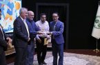 آئین تقدیر از عوامل اجرایی شانزدهمین المپیاد فرهنگی ورزشی دانشجویان پسر در دانشگاه اصفهان