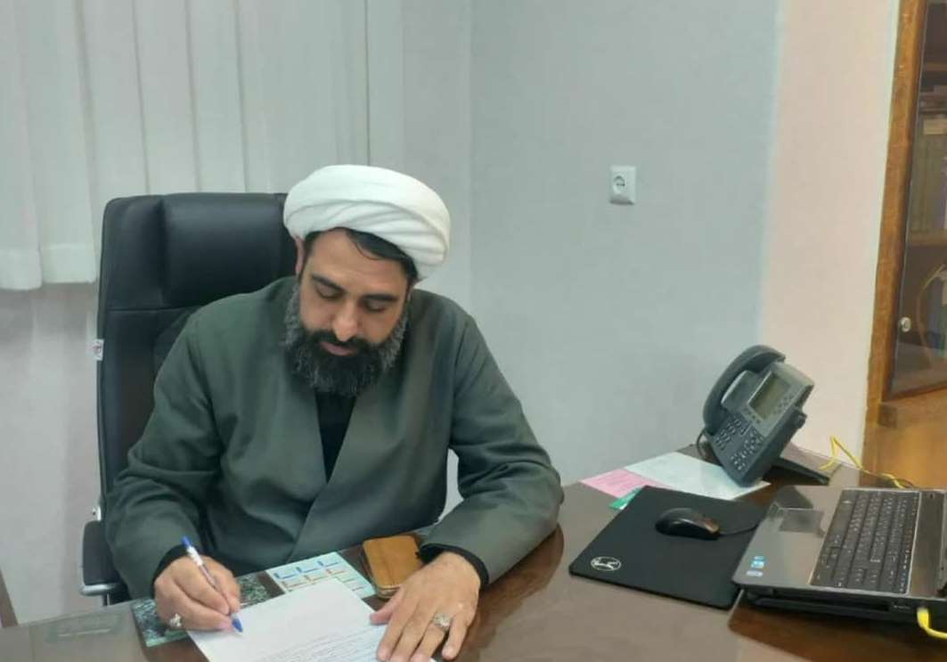 دبیرستاد امربه معروف ونهی از منکر استان اصفهان هفته انتظامی را تبریک گفت دبیرستاد امربه معروف ونهی از منکر استان اصفهان هفته انتظامی را تبریک گفت