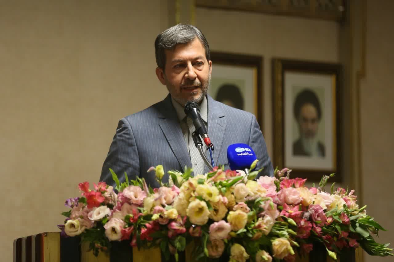 جامعه به امیدآفرینی و نشاط افزایی هنرمندان نیاز دارد جامعه به امیدآفرینی و نشاط افزایی هنرمندان نیاز دارد