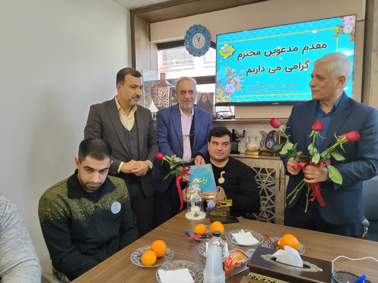 قهرمانان پارالمپیک  سفیر افتخاری موسسه ستارگان درخشان