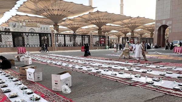 عقبنشینی عربستان ۴۰ روز مانده به رمضان عقبنشینی عربستان ۴۰ روز مانده به رمضان