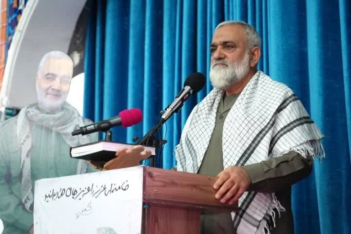 تا آخر پای انقلاب ایستادهایم/ پیوند انقلاب اسلامی با انقلاب امام زمان(عج) تا آخر پای انقلاب ایستادهایم/ پیوند انقلاب اسلامی با انقلاب امام زمان(عج)