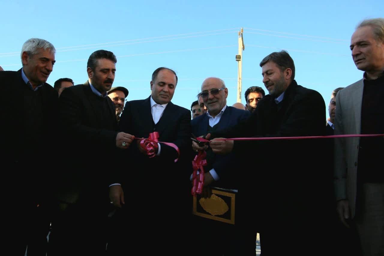 افتتاح ۲۲۷ پروژه کشاورزی در استان اصفهان قابل تقدیر است افتتاح ۲۲۷ پروژه کشاورزی در استان اصفهان قابل تقدیر است