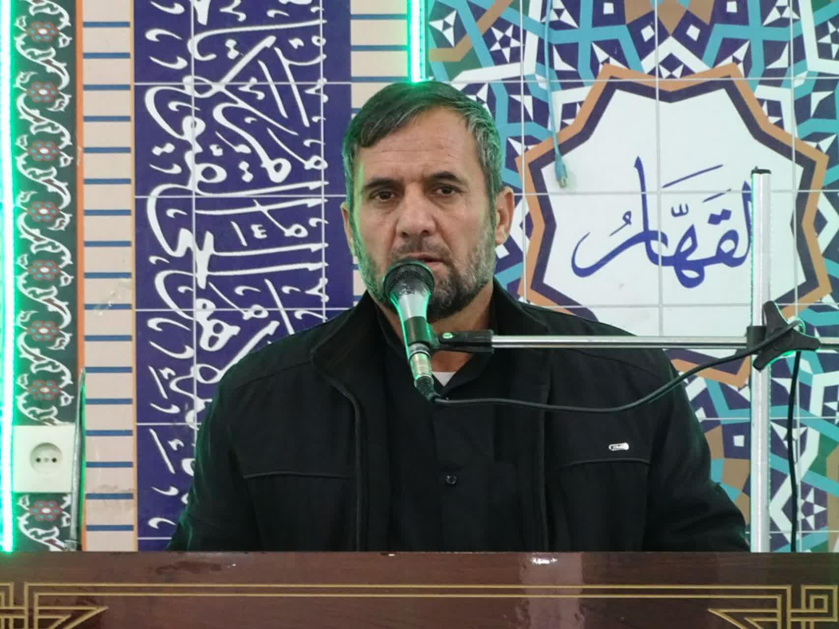 تقدیم ۱۰۳ شهید شهرستان ورزنه به انقلاب اسلامی