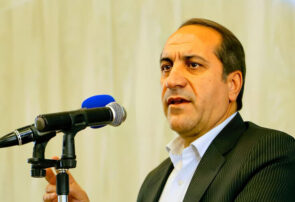 دهاقان قطب کشاورزی گلخانهای استان اصفهان است