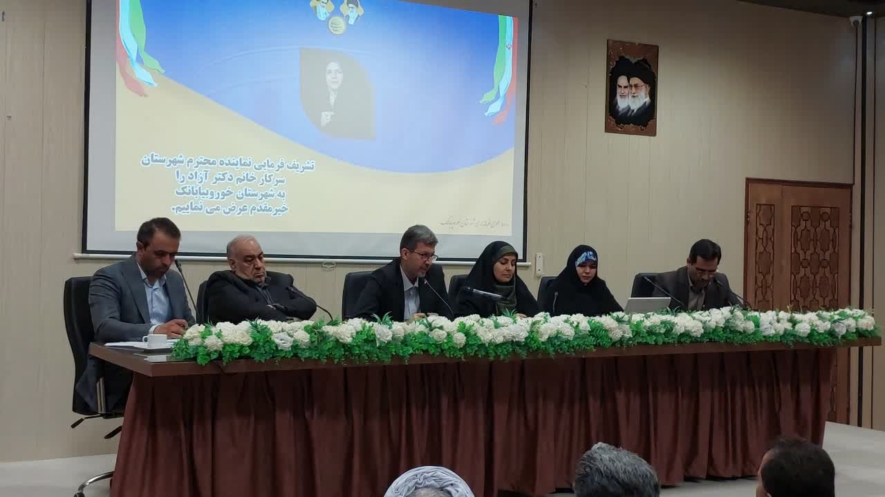مجموعه‌های صنعتی بزرگ باید به کمک مناطق محروم بیایند