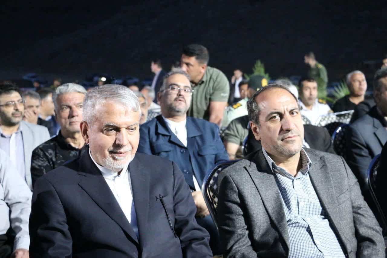 جاذبه‌های گردشگری شهرستان لنجان به ثروت تبدیل شود