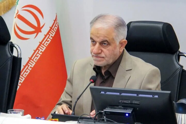 شورای شهر اصفهان از تقویت بنیه دفاعی کشور حمایت میکند شورای شهر اصفهان از تقویت بنیه دفاعی کشور حمایت میکند