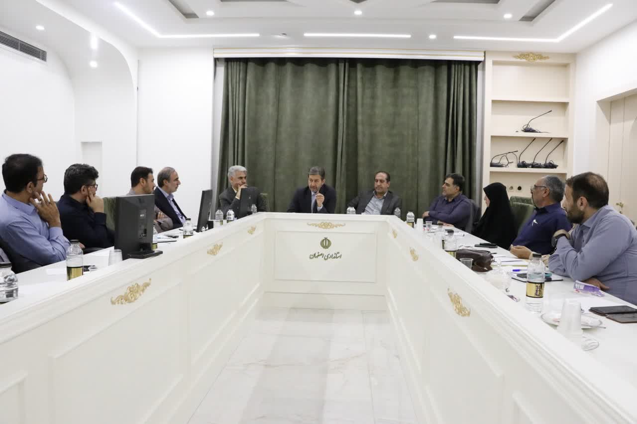 وفاق جریانات سیاسی در شرایط کنونی ضروری است