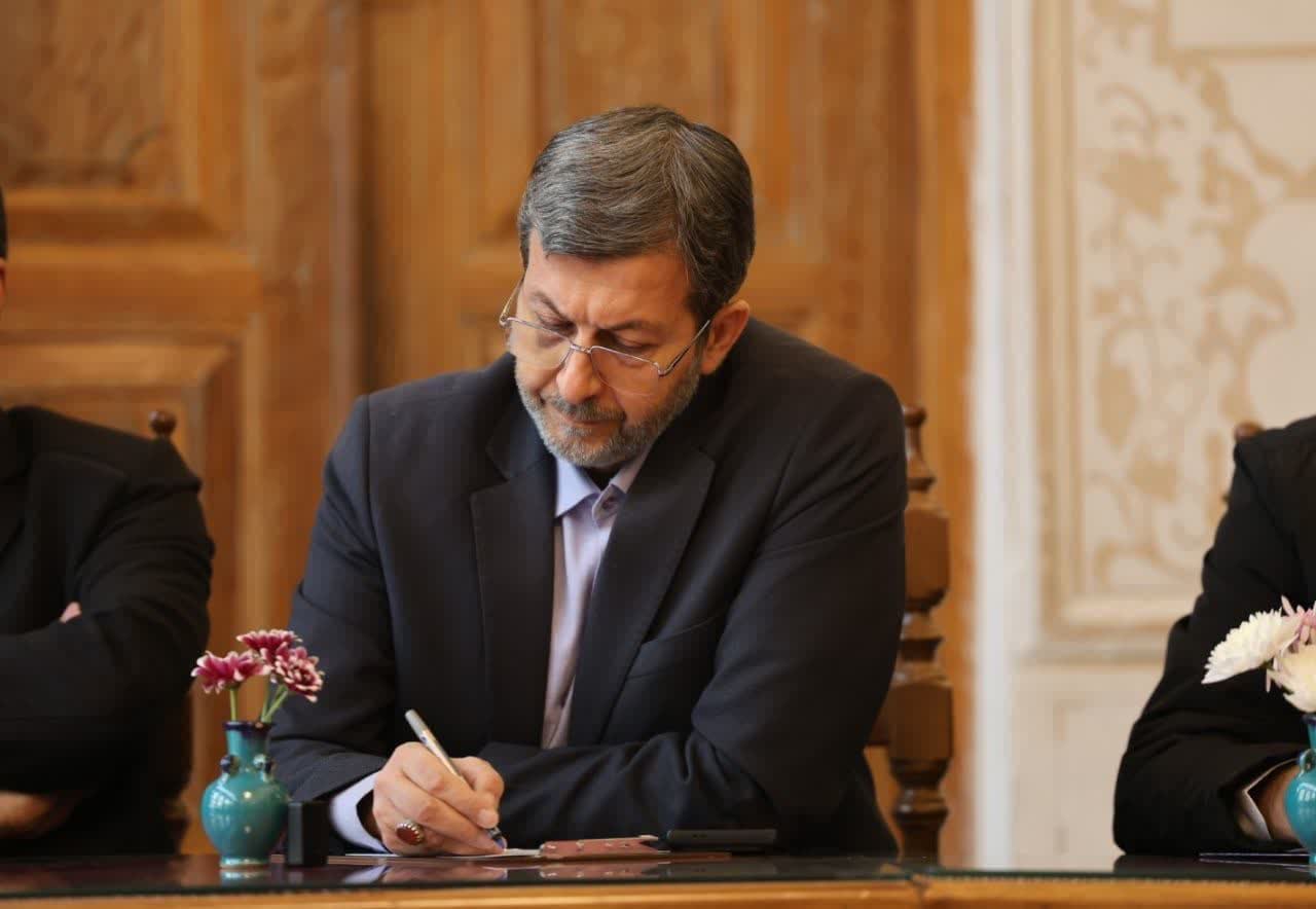 پیام استاندار اصفهان به مناسبت ۲۲ مرداد، روز «تشکلها و مشارکتهای اجتماعی» پیام استاندار اصفهان به مناسبت ۲۲ مرداد، روز «تشکلها و مشارکتهای اجتماعی»