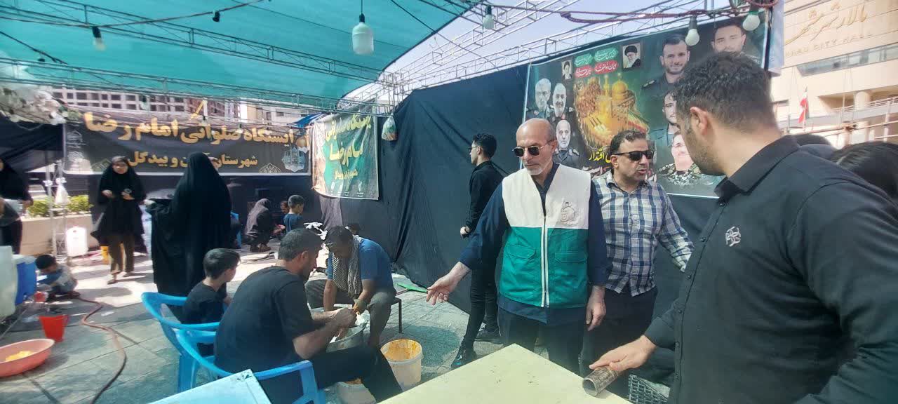 سه موکب خدمت رضوی از استان اصفهان در مشهد مقدس پذیرای زائران امام رئوف است