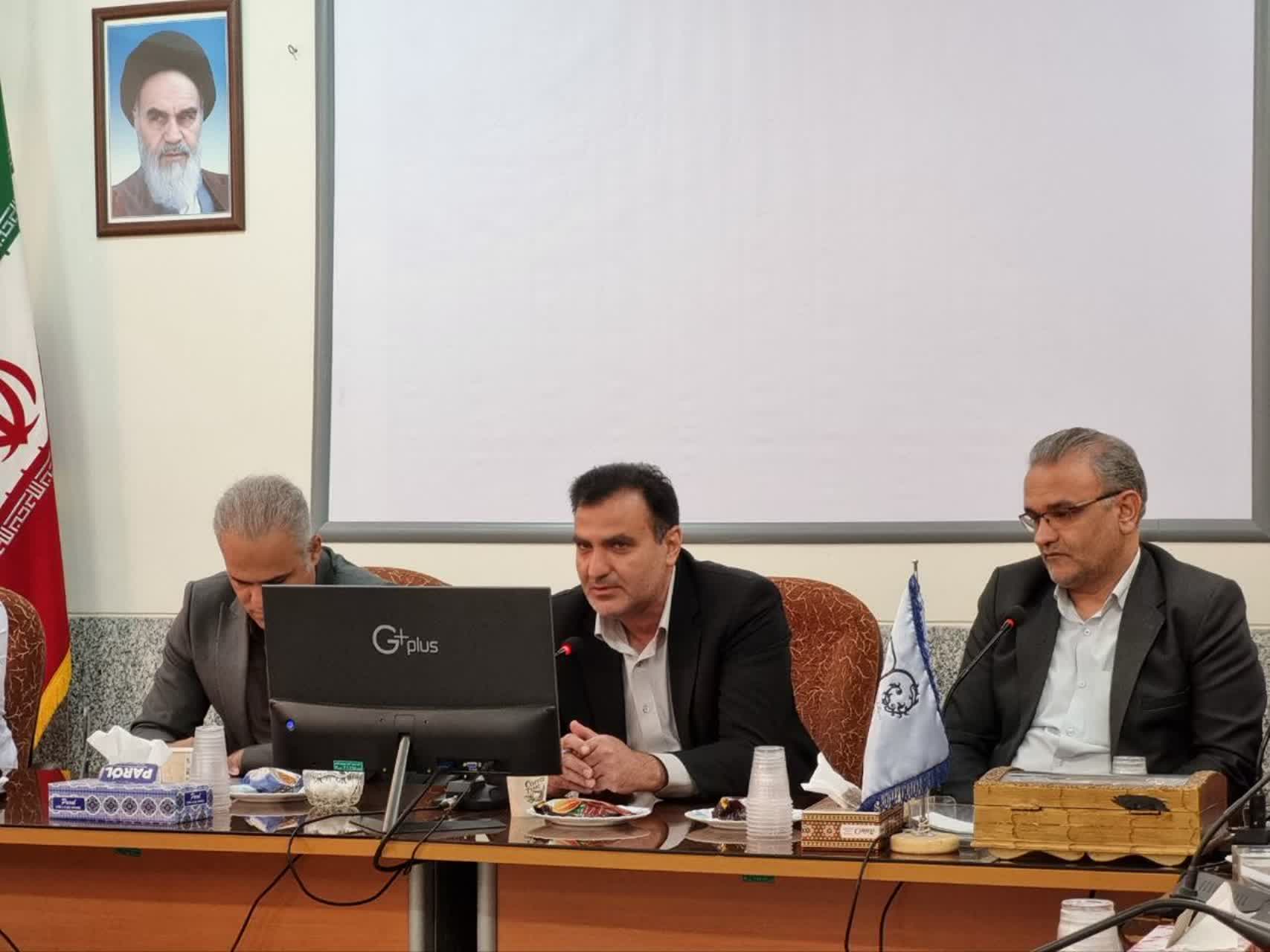 تمرکز بر سوادآموزی، چالشهای ثبتنام اتباع و طرح شهید عجمیان تمرکز بر سوادآموزی، چالشهای ثبتنام اتباع و طرح شهید عجمیان