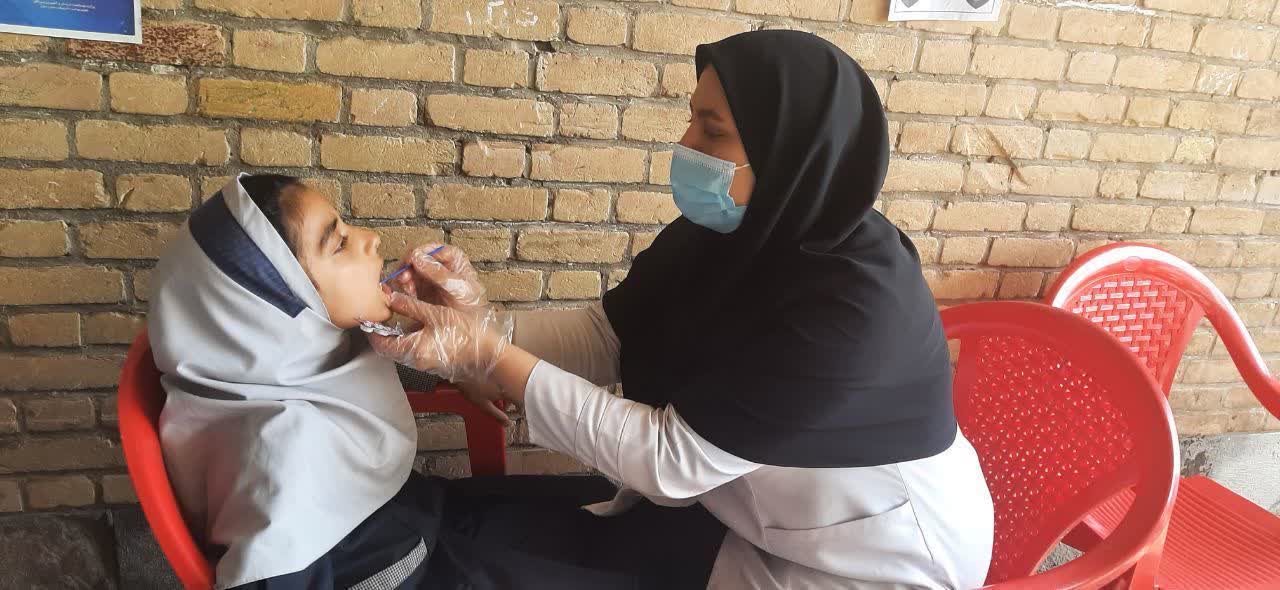 آغاز طرح پیشگیری از پوسیدگی دندان برای بیش از ۳۸ هزار دانشآموز ابتدایی کاشان آغاز طرح پیشگیری از پوسیدگی دندان برای بیش از ۳۸ هزار دانشآموز ابتدایی کاشان