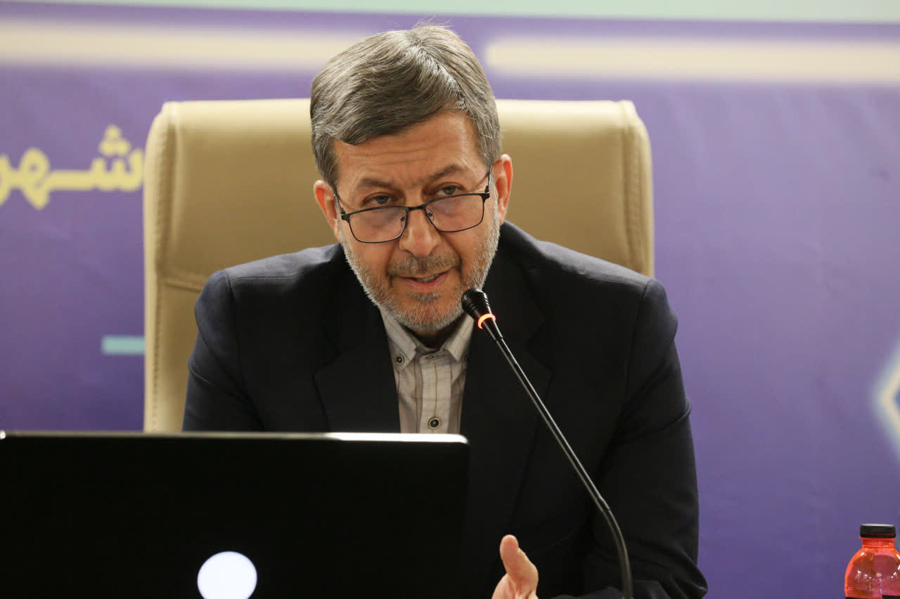 از متانت تا پیگیری سختگیرانه؛ استاندار اصفهان چگونه میخواهد برچسب برخورداری را به چالش بکشد؟ از متانت تا پیگیری سختگیرانه؛ استاندار اصفهان چگونه میخواهد برچسب برخورداری را به چالش بکشد؟