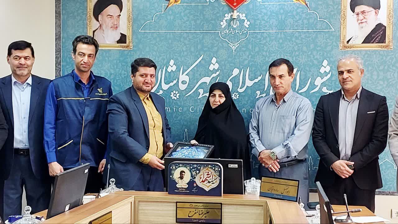 کاشان، از نوابغ پستی کشور با قدمت ۱۲۰ ساله کاشان، از نوابغ پستی کشور با قدمت ۱۲۰ ساله