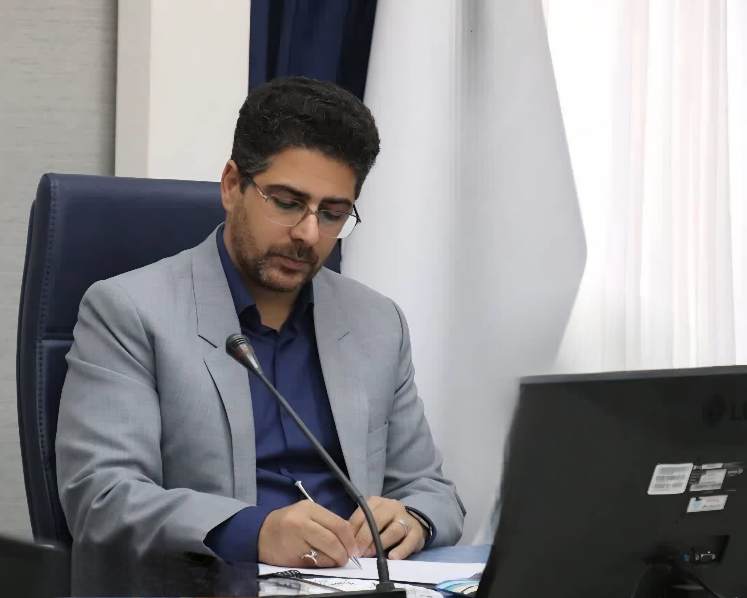شهردار بهارستان به عنوان نفر اول انتخابات هیئت مدیره سازمان همیاری شهرداریهای استان اصفهان انتخاب شد شهردار بهارستان به عنوان نفر اول انتخابات هیئت مدیره سازمان همیاری شهرداریهای استان اصفهان انتخاب شد