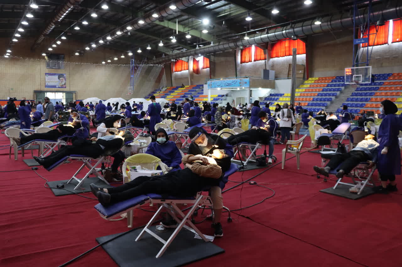 اجرای ۲۱ اردوی جهادی درمانی برای ارائه خدمات پزشکی و دندانپزشکی به ۳۵۰۰ مددجوی استان اصفهان اجرای ۲۱ اردوی جهادی درمانی برای ارائه خدمات پزشکی و دندانپزشکی به ۳۵۰۰ مددجوی استان اصفهان