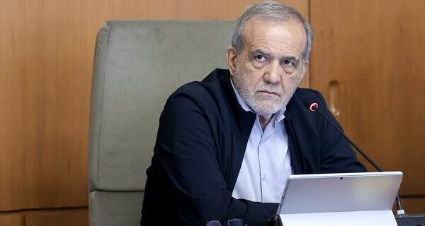 هشدار پزشکیان به خودروسازان؛ یکسال فرصت دارید خودروها را بهینه کنید