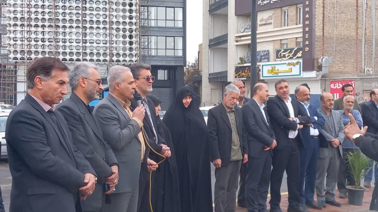 المان «مادر» در بلوار مادر نصب و رونمایی شد المان «مادر» در بلوار مادر نصب و رونمایی شد