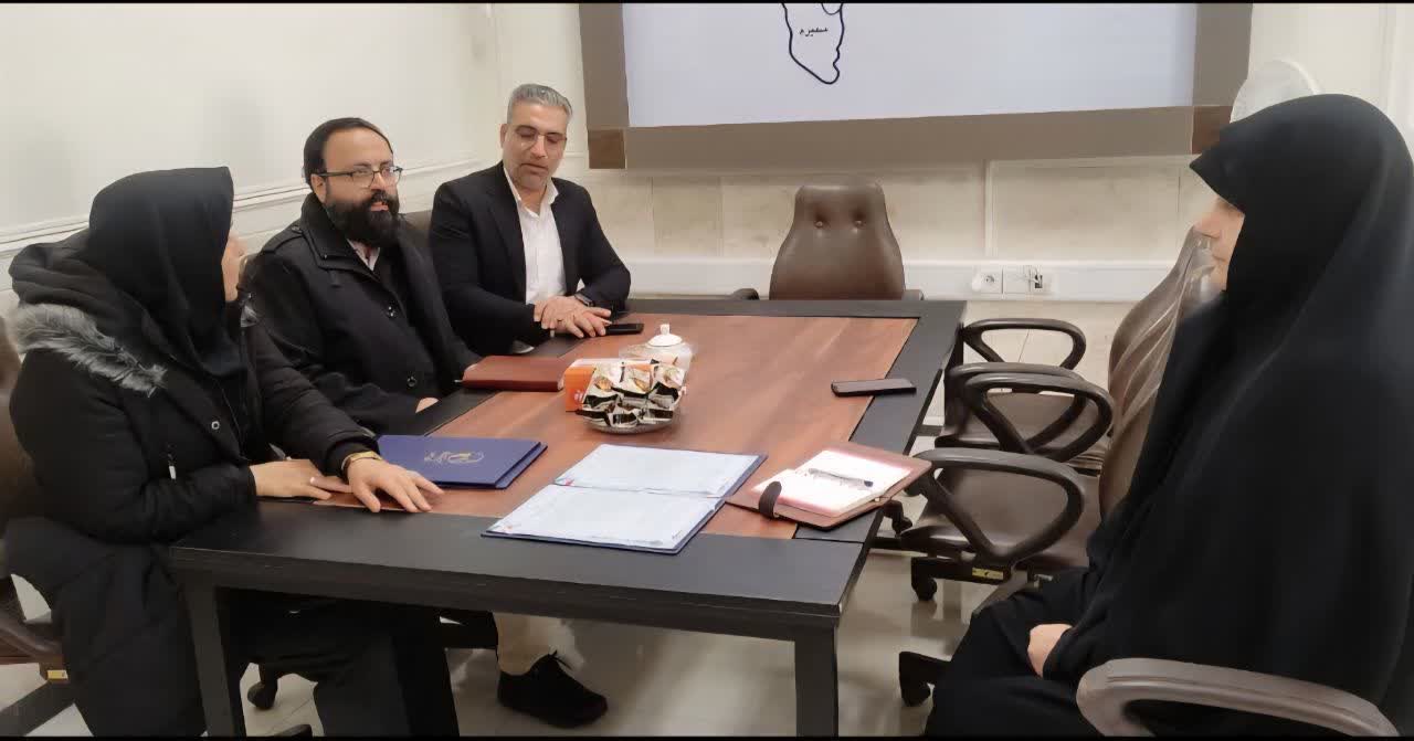 امضای تفاهمنامه سهجانبه برای ترویج فرهنگ بهینهسازی مصرف برق با محوریت بانوان در اصفهان امضای تفاهمنامه سهجانبه برای ترویج فرهنگ بهینهسازی مصرف برق با محوریت بانوان در اصفهان