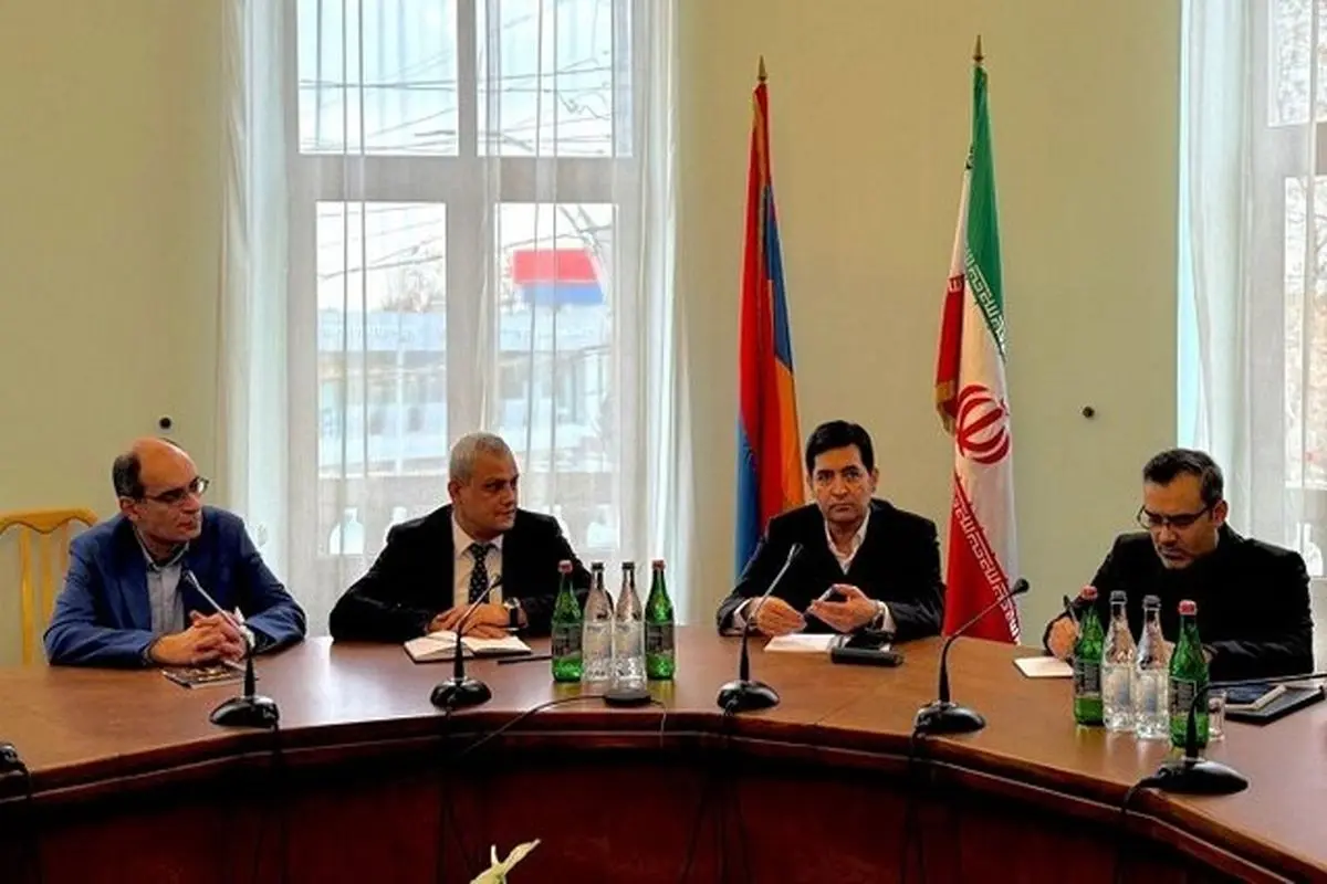 ایران و ارمنستان بر تعمیق تبادل و تهاتر گاز و برق تاکید کردند ایران و ارمنستان بر تعمیق تبادل و تهاتر گاز و برق تاکید کردند