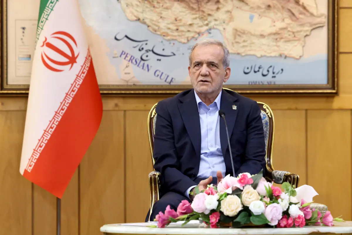 تقویت روابط صمیمی با همسایگان در دستور کار است تقویت روابط صمیمی با همسایگان در دستور کار است