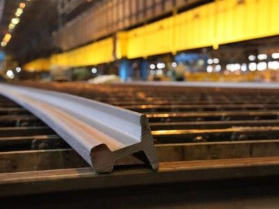 رشد ۳۰۰ درصدی تولید ریل در ذوب آهن اصفهان،پشتوانه پروژه های ملی ریلی در دولت چهاردهم