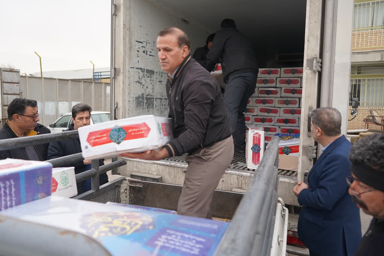 توزیع ۳ هزار بسته گوشت گوسفندی بین مددجویان کمیته امداد استان اصفهان با همکاری نیکوکاران