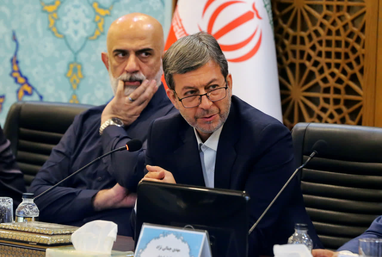 دولت و بخش خصوصی حامی یکدیگر برای عبور از بحرانهای اقتصادی است دولت و بخش خصوصی حامی یکدیگر برای عبور از بحرانهای اقتصادی است