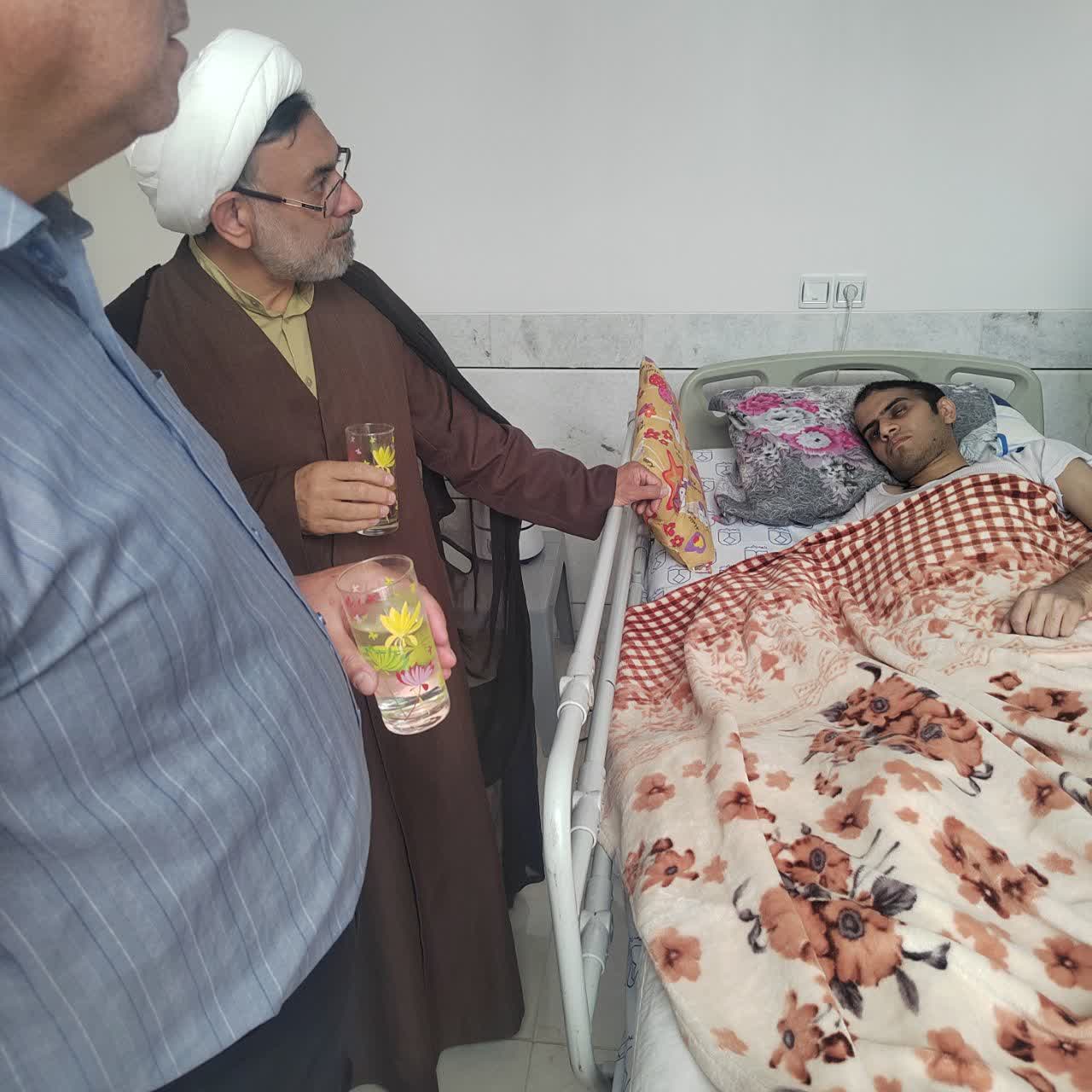 حماسه مجروحان جنگ رمضان، روایت ماندگار غیرت و فداکاری ایرانیان است حماسه مجروحان جنگ رمضان، روایت ماندگار غیرت و فداکاری ایرانیان است